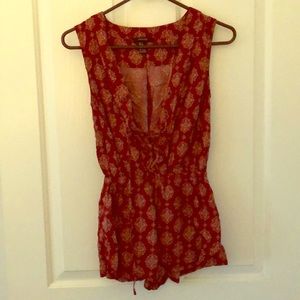 Cute summer romper!